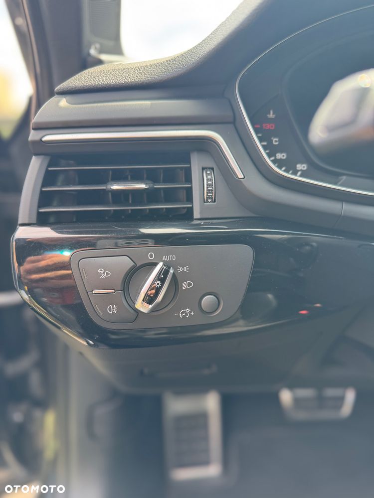 Audi A4 Avant 2.0 TDI S tronic quattro - 17