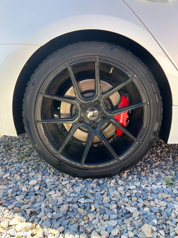 Kia Stinger 3.3 T-GDI V6 GT AWD - 13