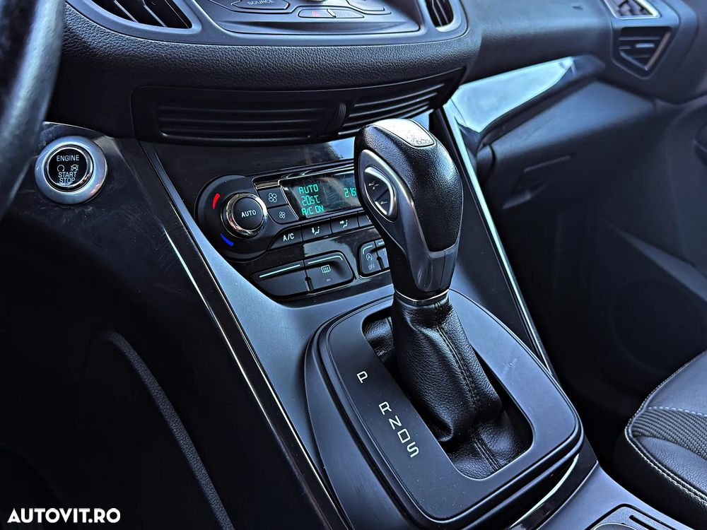 Ford Kuga 2.0 TDCi 4x4 Aut. Titanium - 12