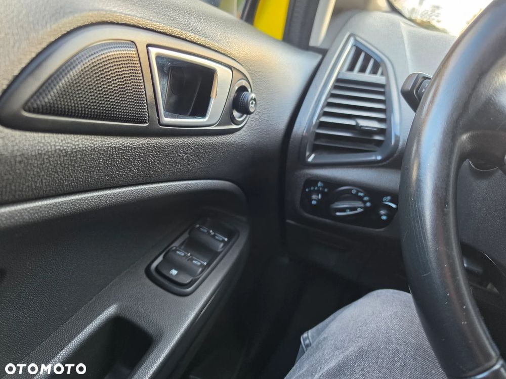 Ford EcoSport - 13