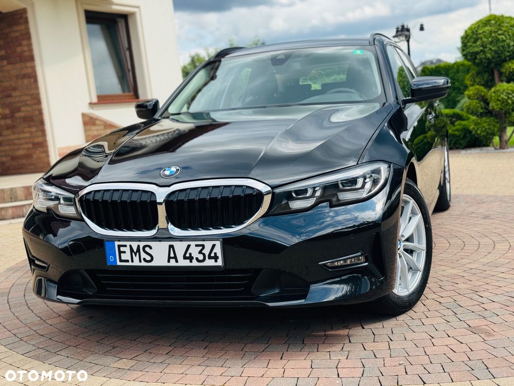 BMW Seria 3 320d Sport Line Shadow - 1