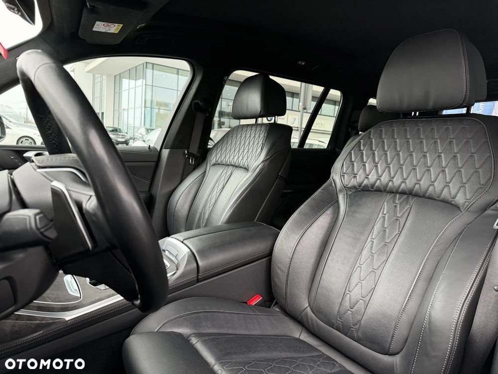 BMW X7 - 20