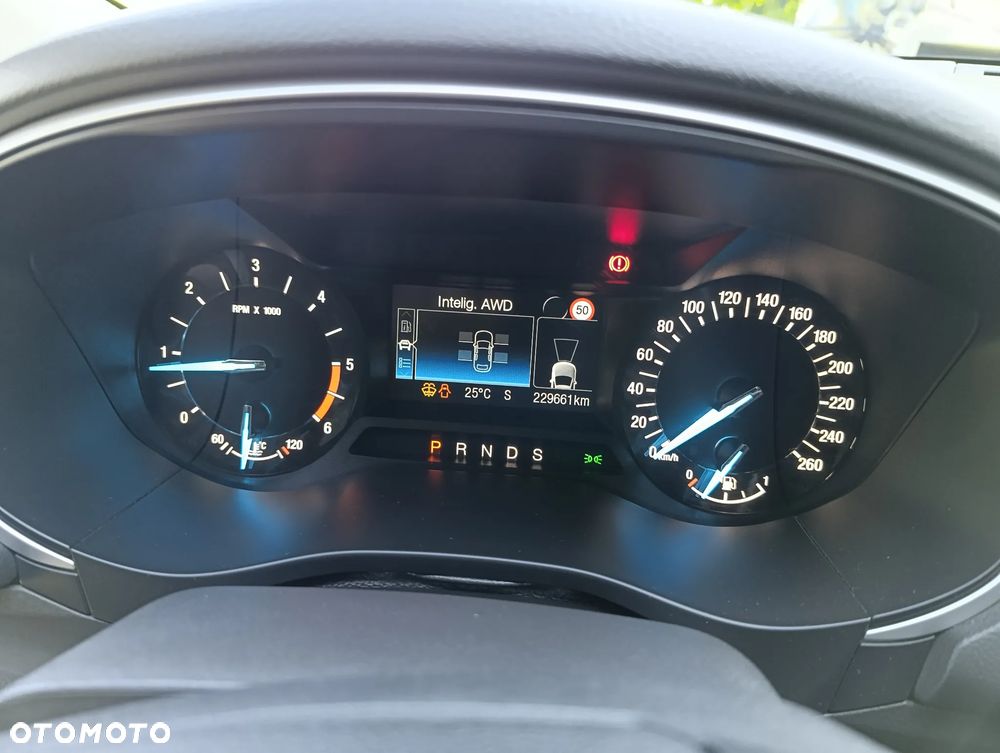 Ford Mondeo 2.0 TDCi Titanium 4WD PowerShift - 14