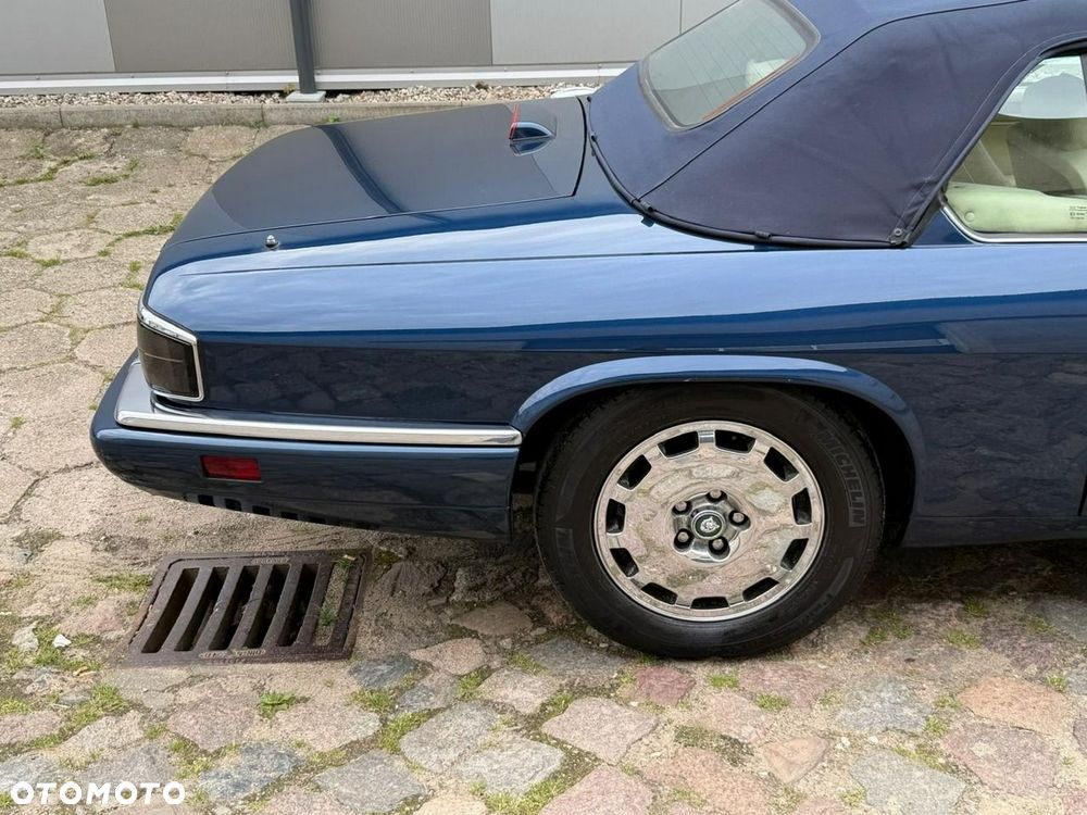 Jaguar XJS - 30