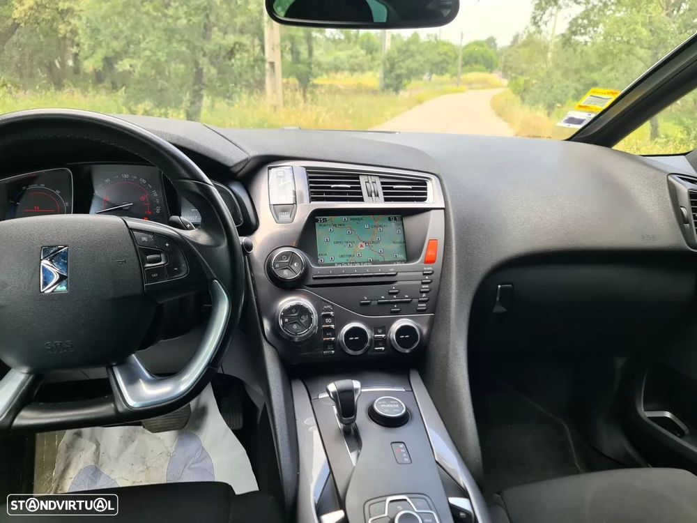 Citroën DS5 2.0 HDi Hybrid4 Sport Chic CMP6 - 18