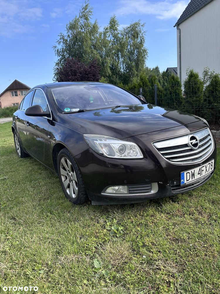 Opel Insignia - 1
