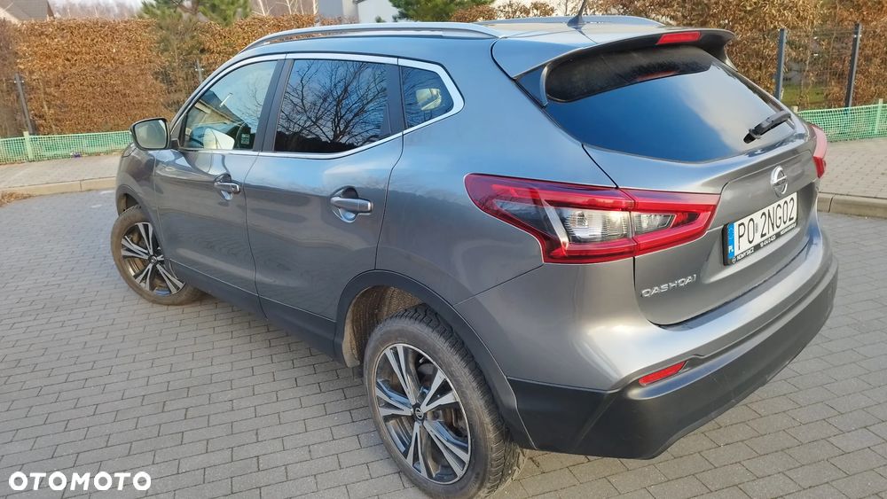 Nissan Qashqai 1.3 DIG-T N-Connecta DCT - 4