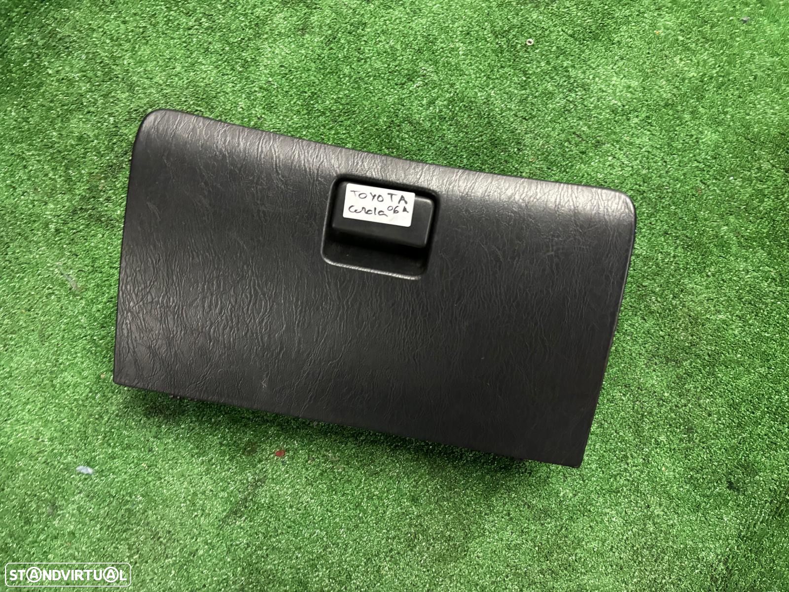 Porta Luvas Toyota Corolla de 2006 - 1