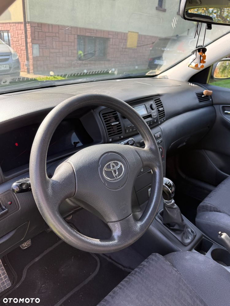 Toyota Corolla 1.4 VVT-i Terra - 8