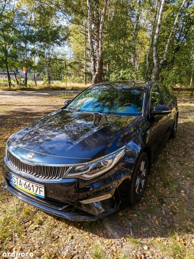 Kia Optima 2.0 L - 17
