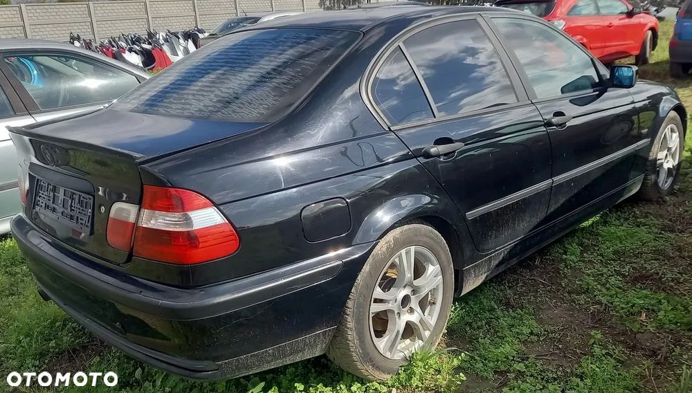 BMW 318i E46 klapa drzwi zderzak głowica skrzynia lampa reflektor felgi - 3