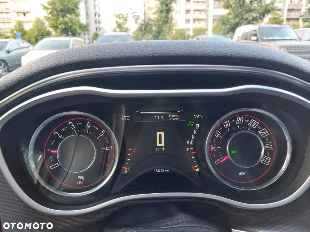Dodge Challenger 3.6 SXT Plus - 15