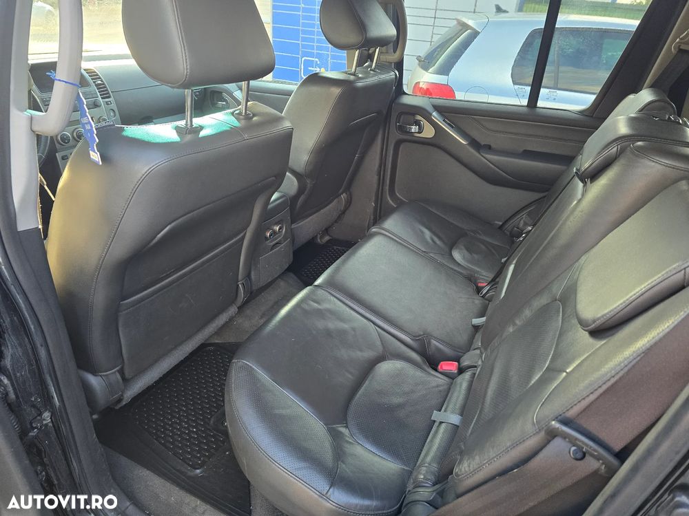 Nissan Pathfinder 2.5 dCi Aut SE - 7