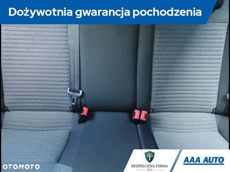 Volkswagen Polo - 11