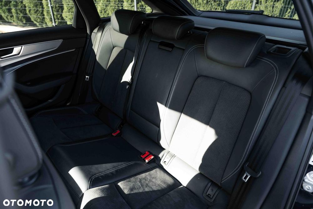 Audi A6 Avant 55 TFSI e Quattro Sport S tronic - 18