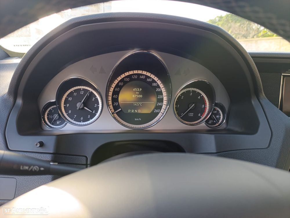 Mercedes-Benz E 350 CDi Avantgarde BlueEfficiency Auto - 10