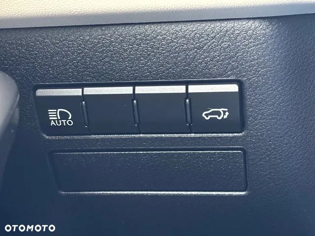 Lexus NX 300h F Impression AWD - 34