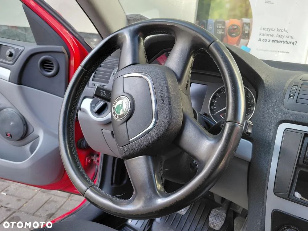 Skoda Octavia 1.8 TSI Ambiente - 7