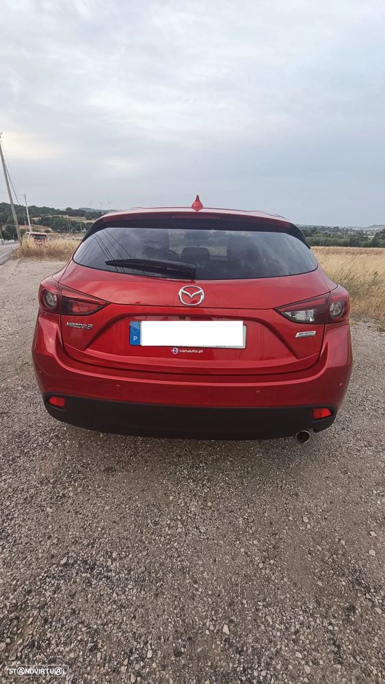 Mazda 3 Hatchback 1.5 Sky-D Excellence - 6