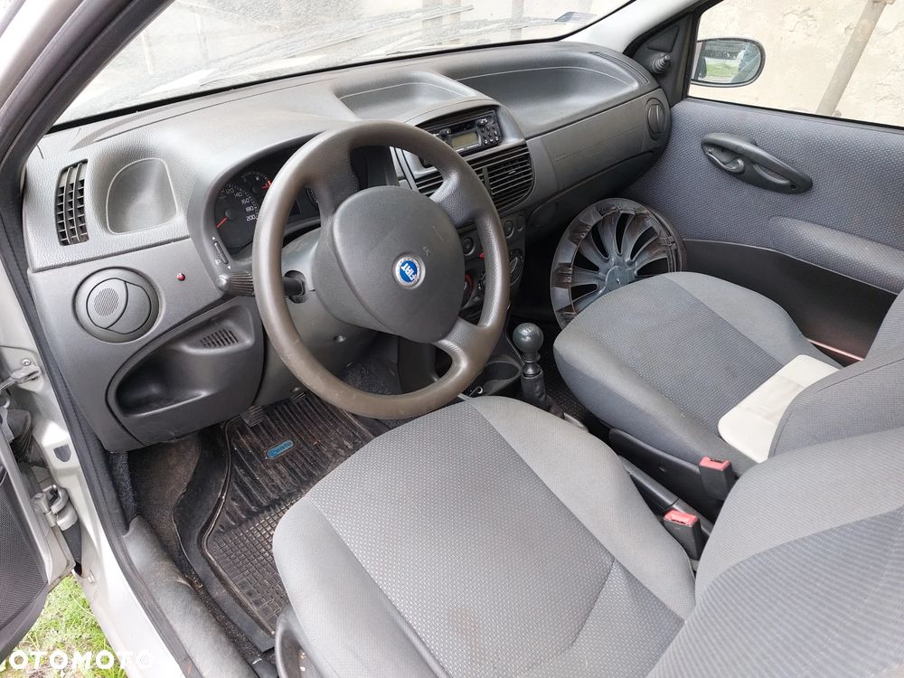 Klapa bagażnika FIAT PUNTO II LIFT 1.2B  maska,lampy,drzwi,klapa..... - 5
