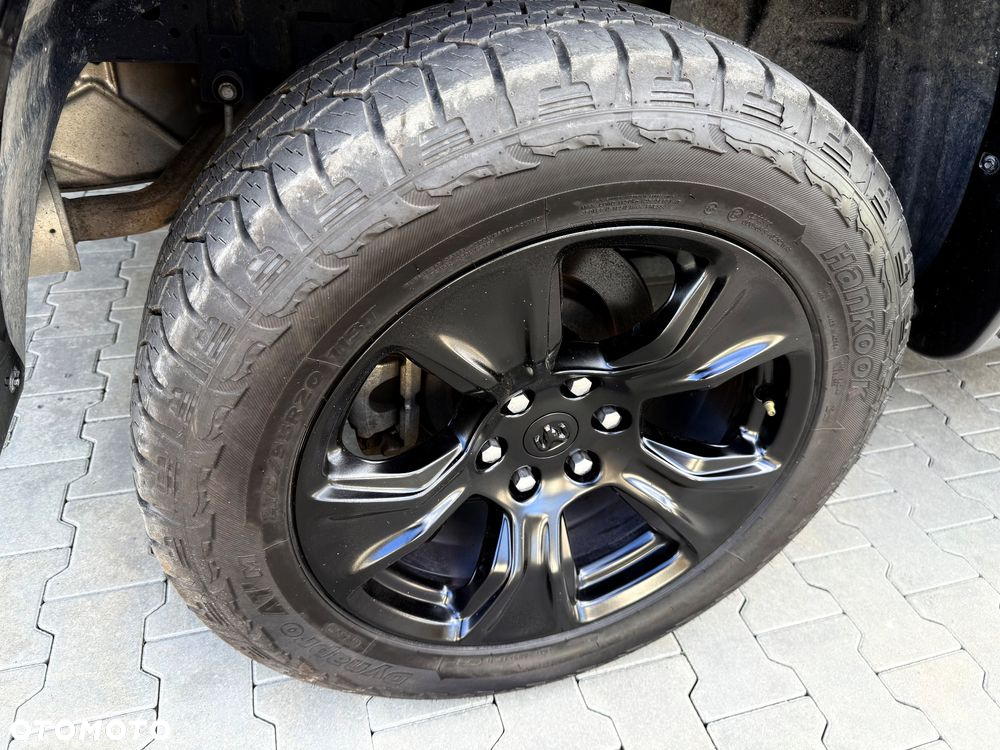 Dodge RAM 1500 5.7 4x4 - 19