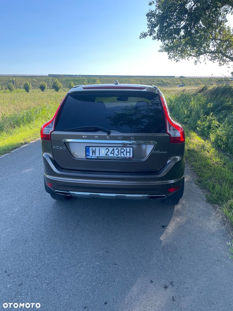 Volvo XC 60 D5 AWD Summum - 14