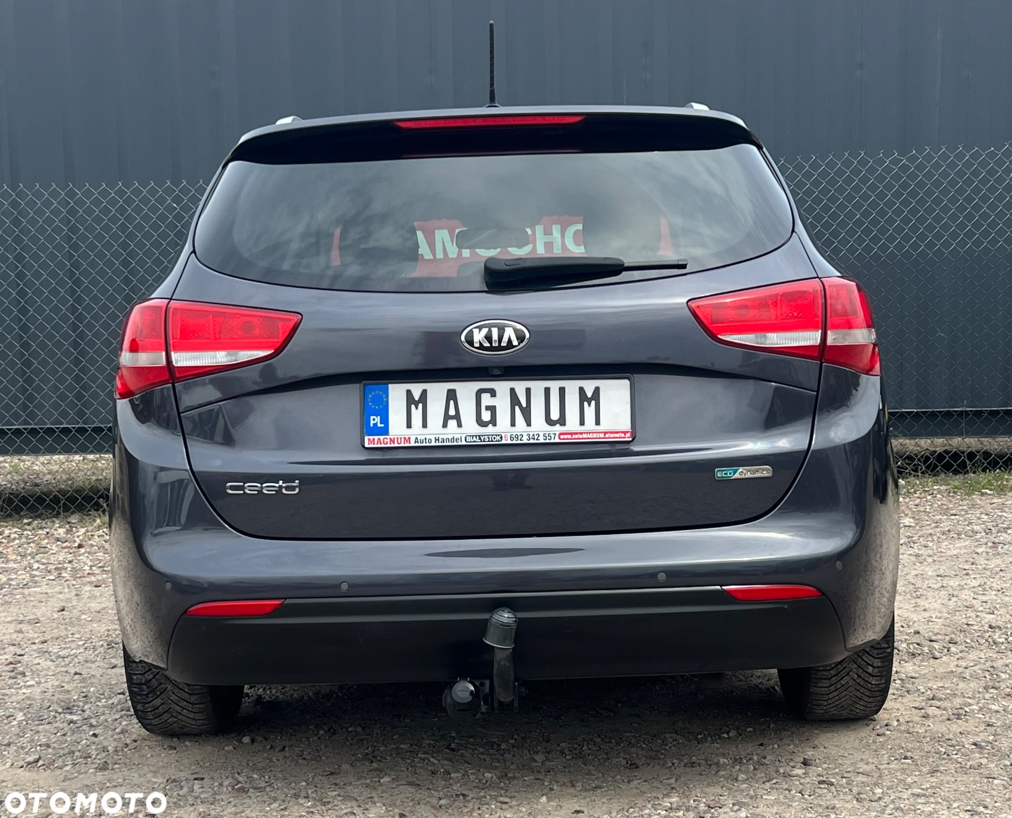 Kia Ceed - 34
