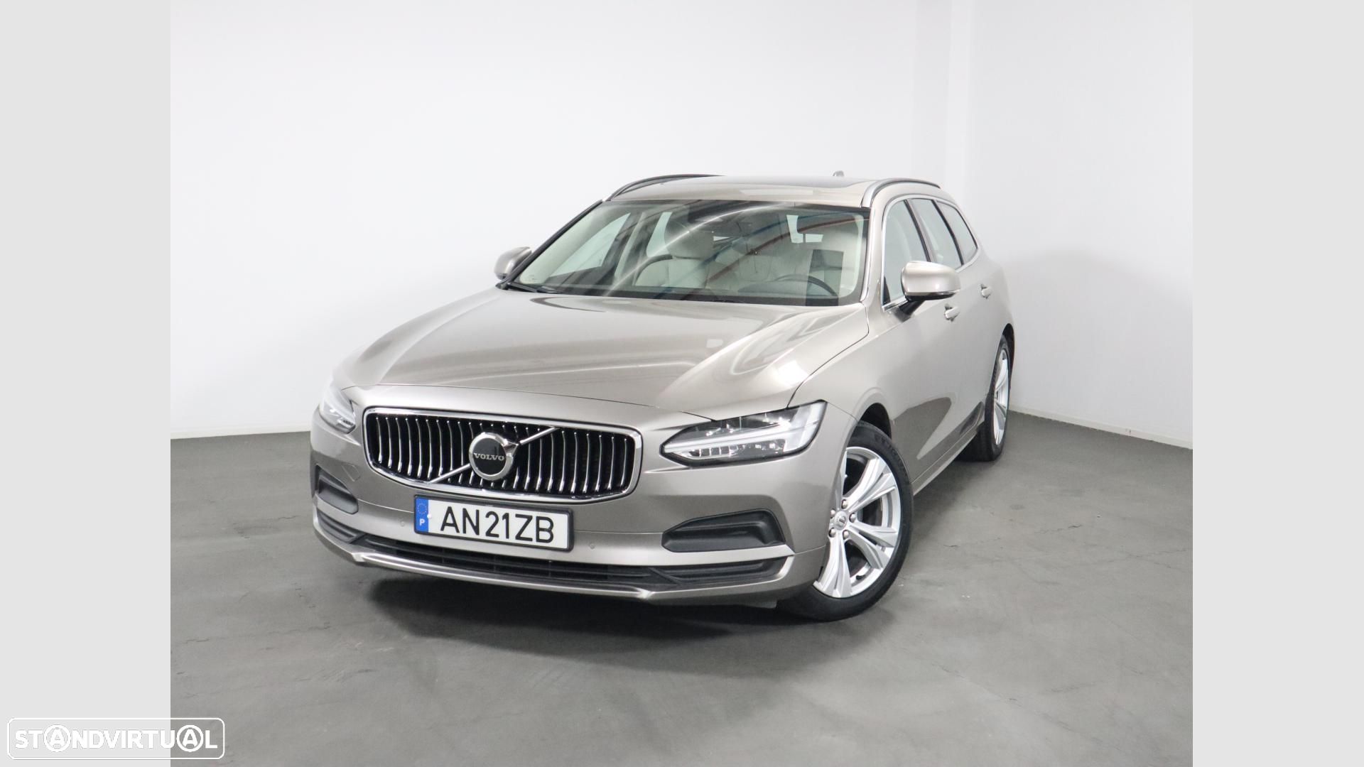 Volvo V90 2.0 B4 Momentum Plus Geartronic - 1