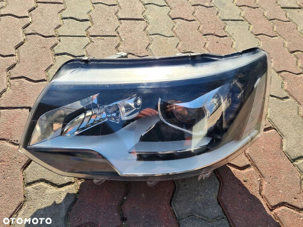 VW T5 LIFT lampa lewy przód BIXENON 7E5941015B - 1
