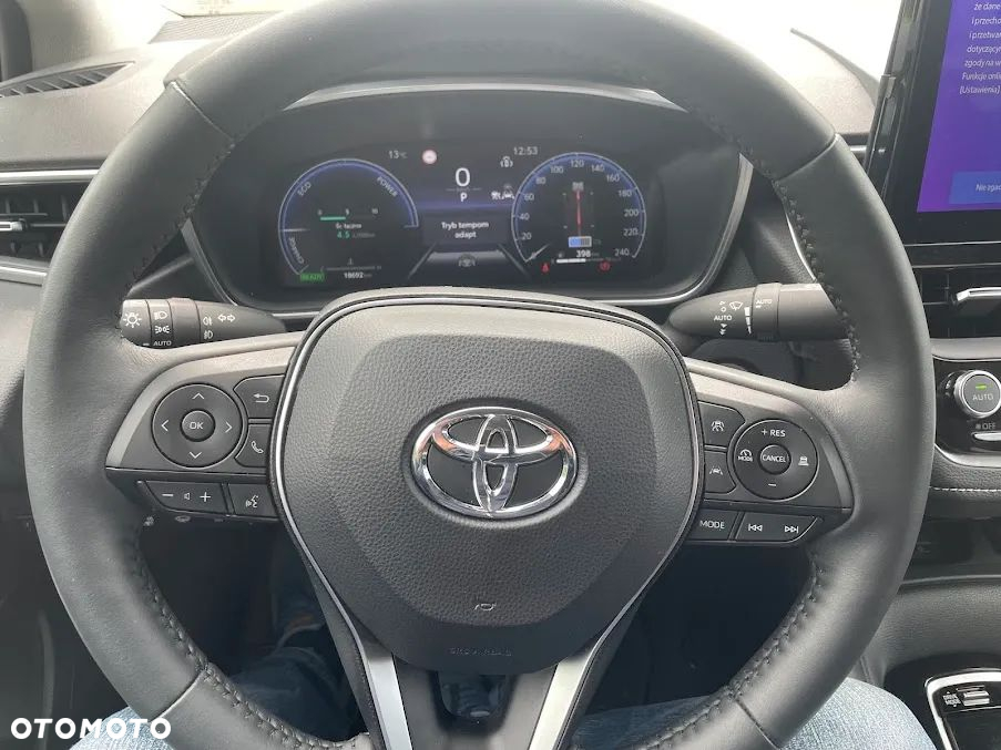Toyota Corolla - 2