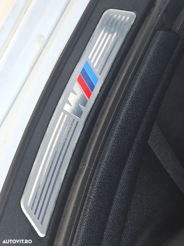 BMW Seria 5 520d Touring Sport-Aut. - 17