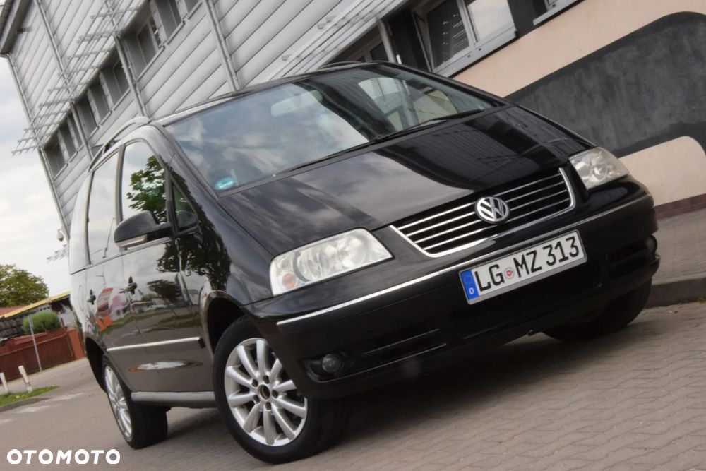Volkswagen Sharan 1.9 TDI Automatik Pacific - 2