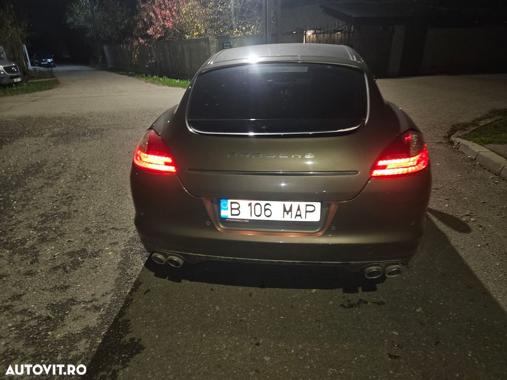 Porsche Panamera S PDK - 2