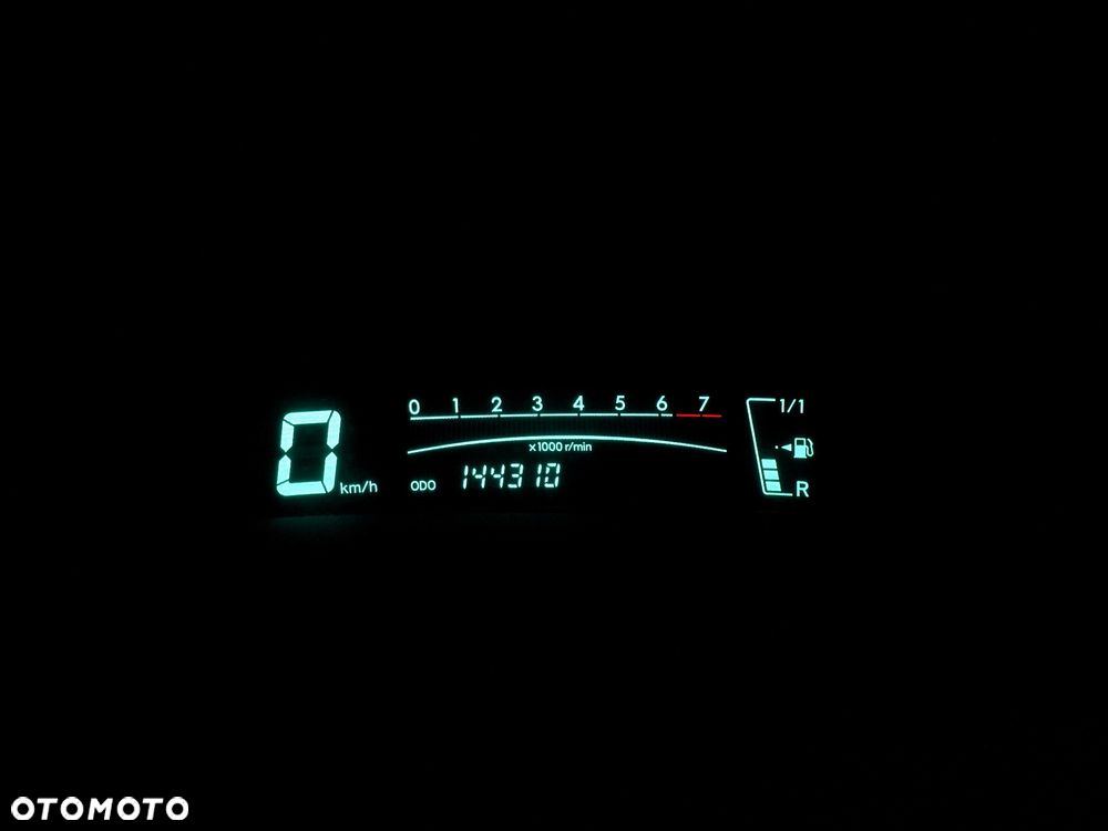 Toyota Yaris 1.0 Luna A/C - 15