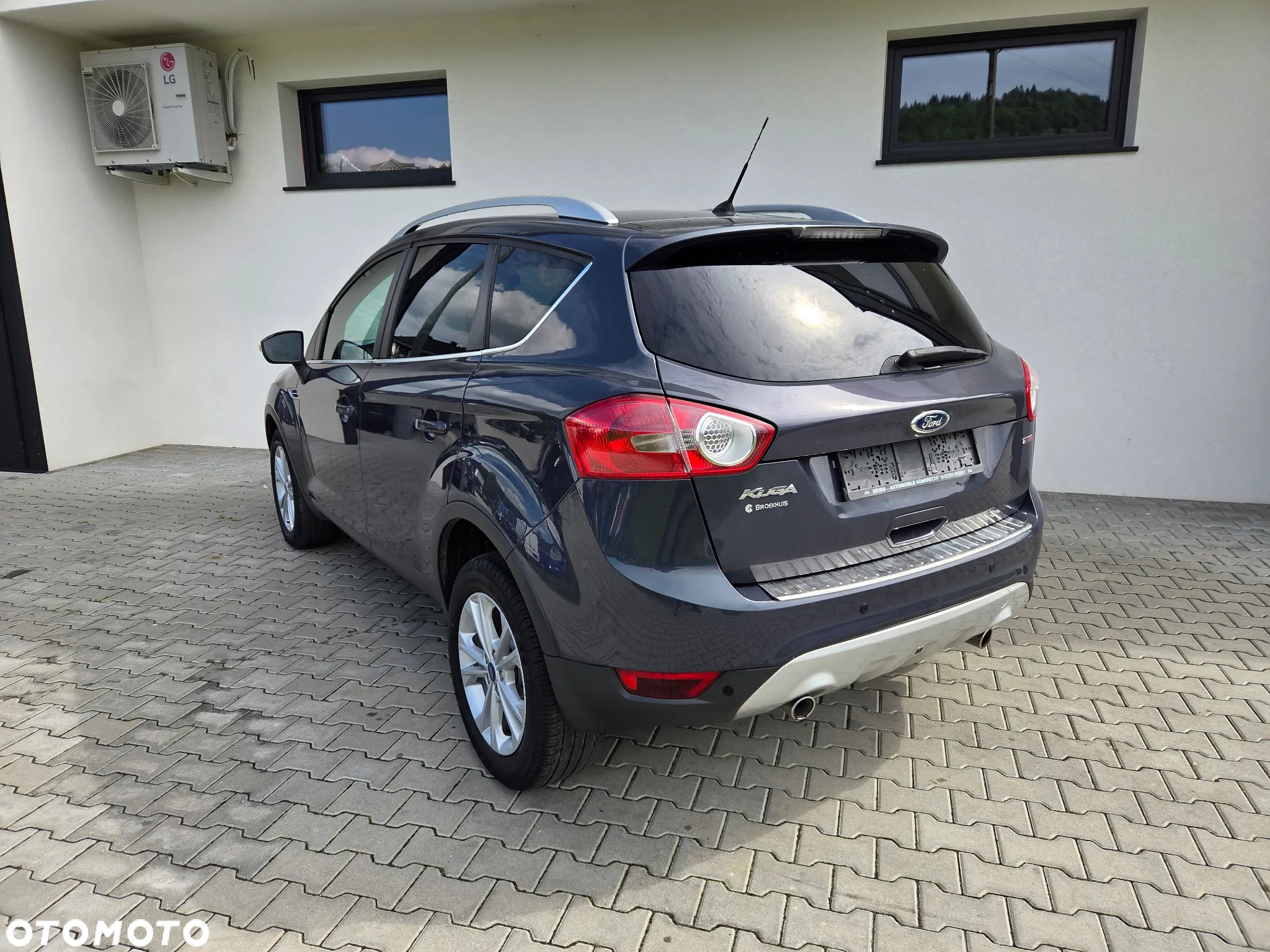 Ford Kuga - 3