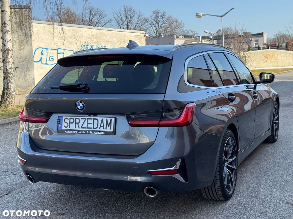 BMW Seria 3 320d Luxury Line - 20