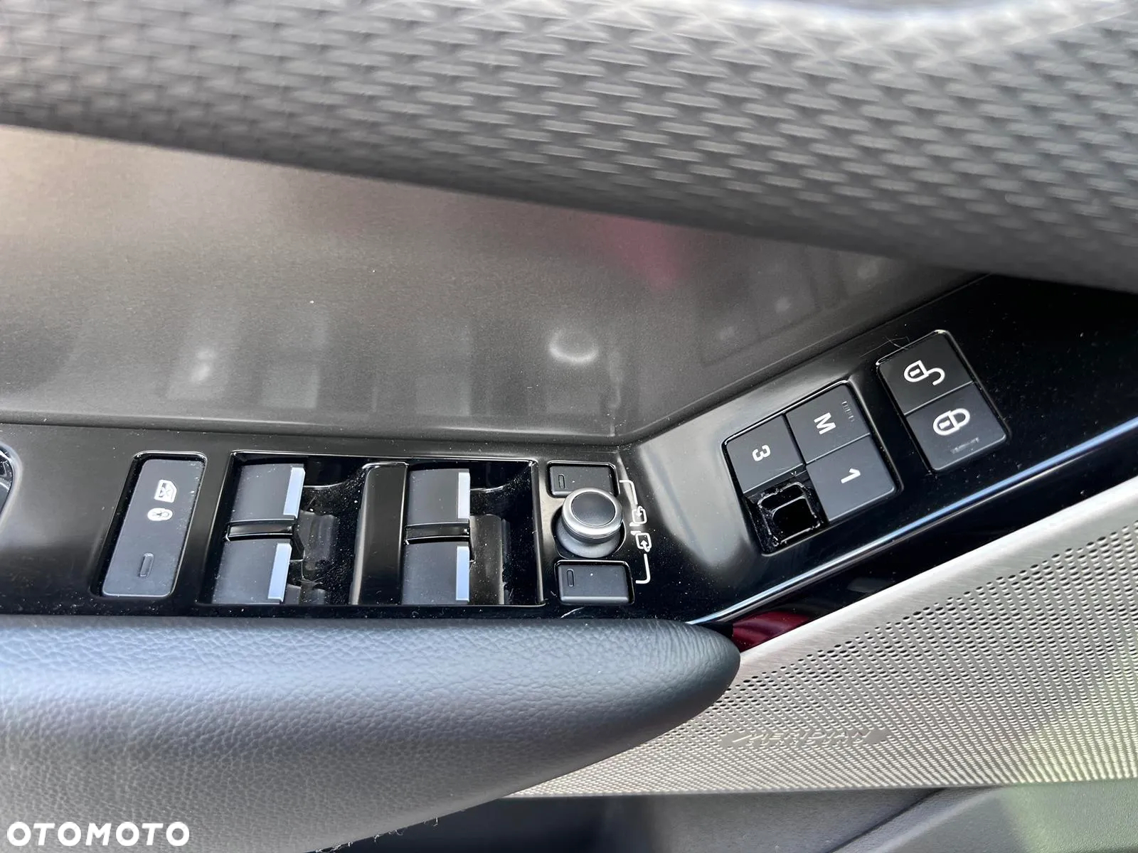 Land Rover Range Rover Velar 2.0 Si4 GPF SE - 9