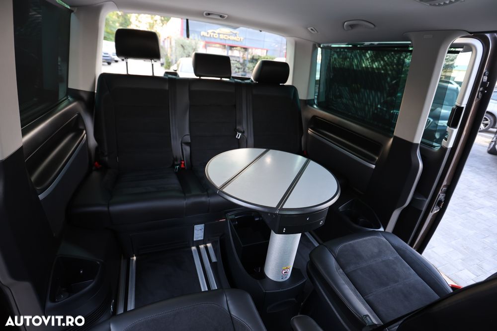 Volkswagen Multivan - 13