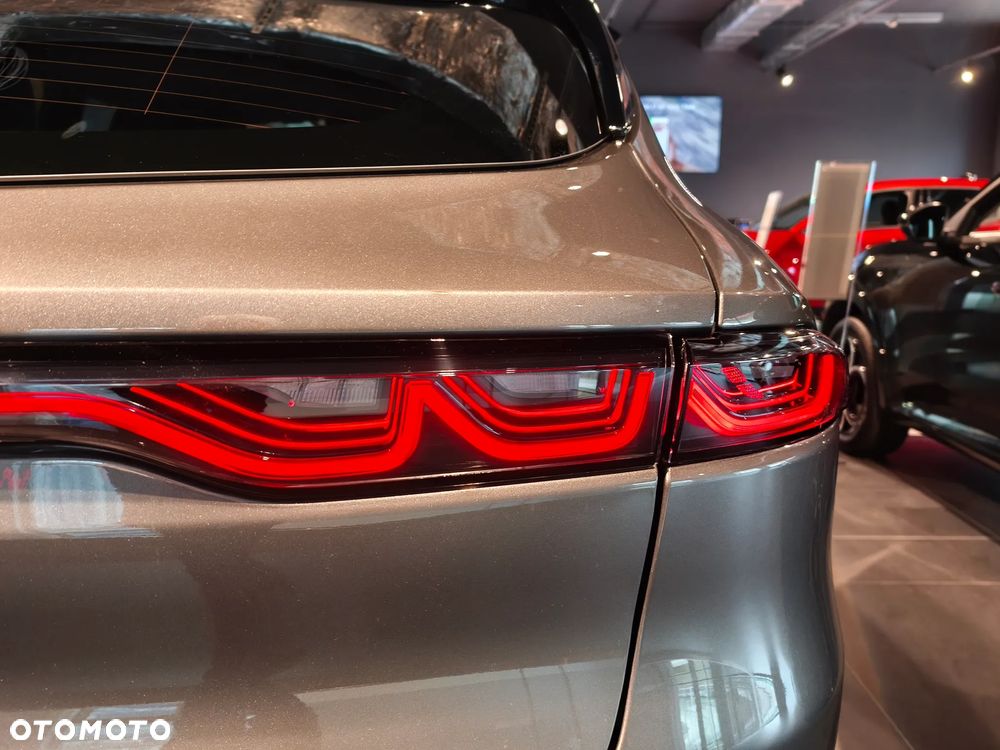 Alfa Romeo Tonale - 12