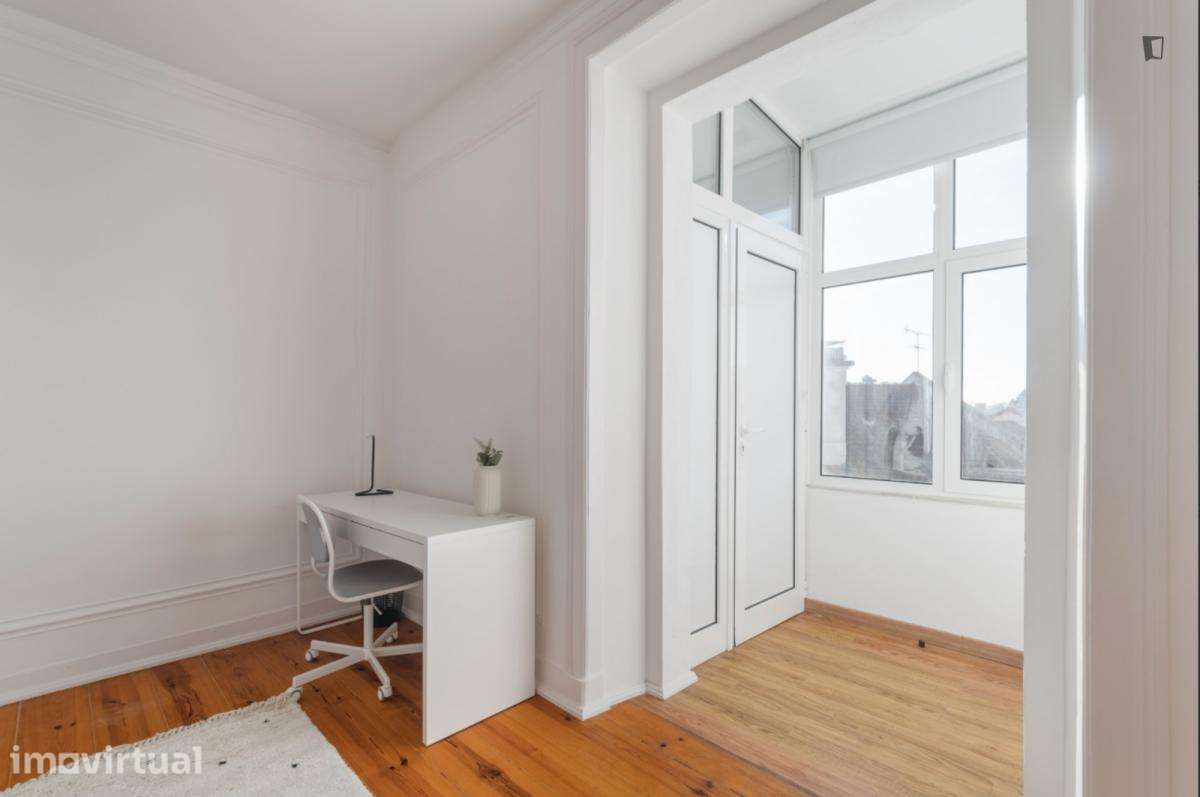 Quarto - localizado em Penha de França Lisbon - Grande imagem: 5/12