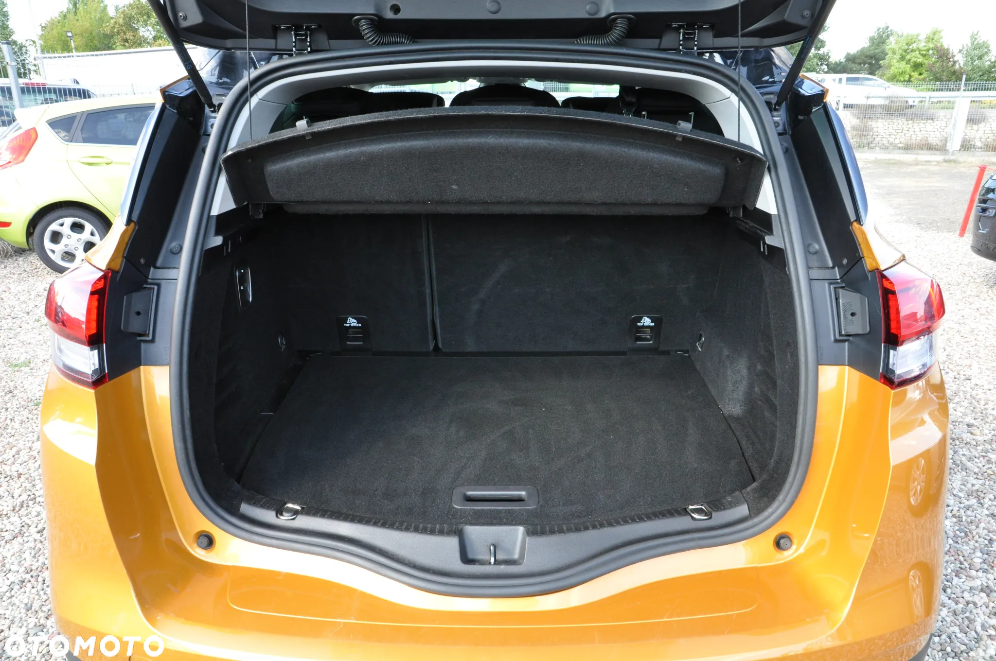 Renault Scenic 1.5 dCi Limited - 11