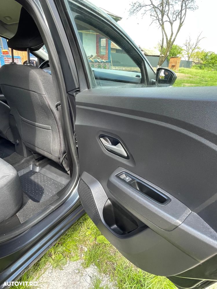 Dacia Logan TCe 90 CVT Prestige - 9