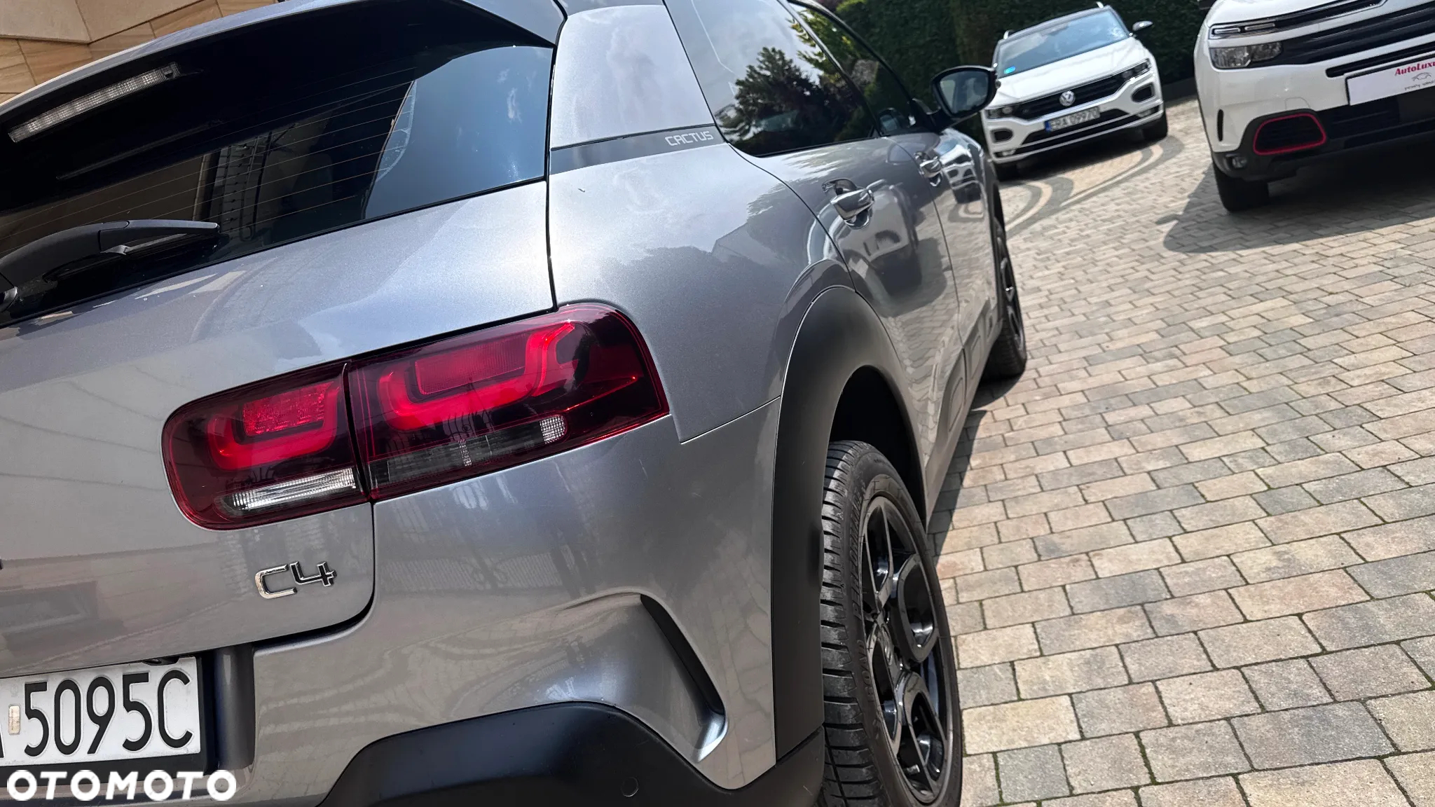 Citroën C4 Cactus - 8