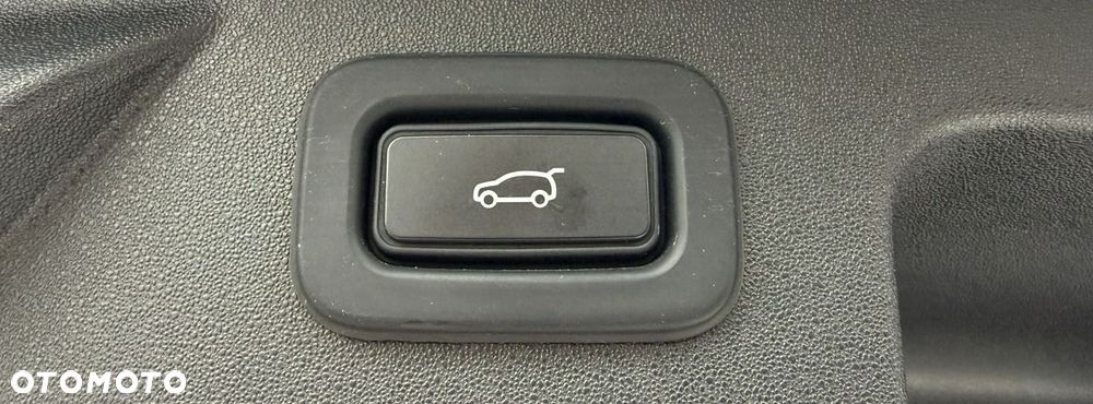 Land Rover Discovery Sport D240 R-Dynamic HSE - 32