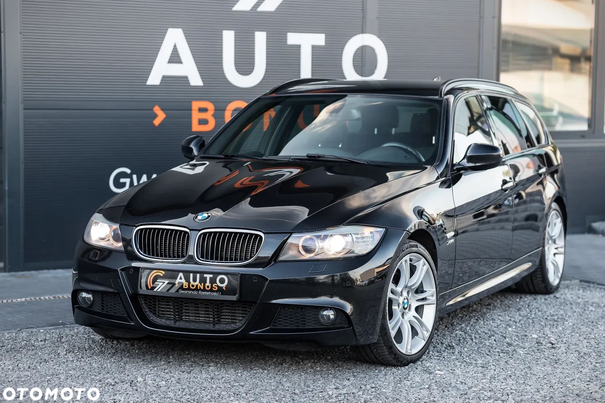 BMW Seria 3 330d xDrive DPF Touring Edition Sport - 1