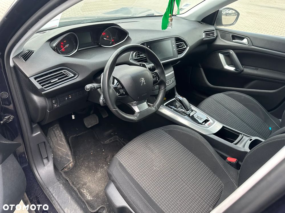 Peugeot 308 1.5 BlueHDi Active S&S EAT8 - 7