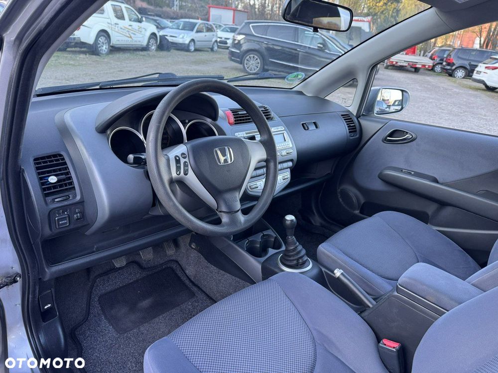 Honda Jazz 1.4 LS - 24