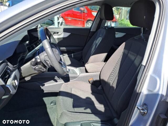 Audi A4 Avant - 8