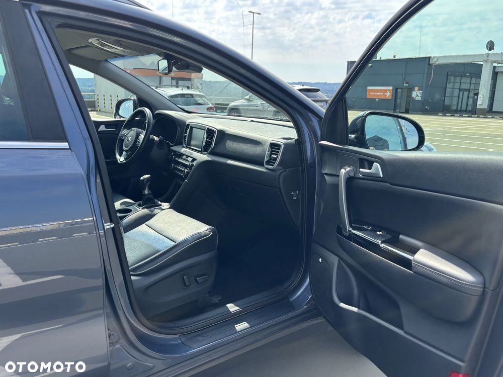 Kia Sportage 1.6 GDI 2WD DREAM-TEAM EDITION - 34
