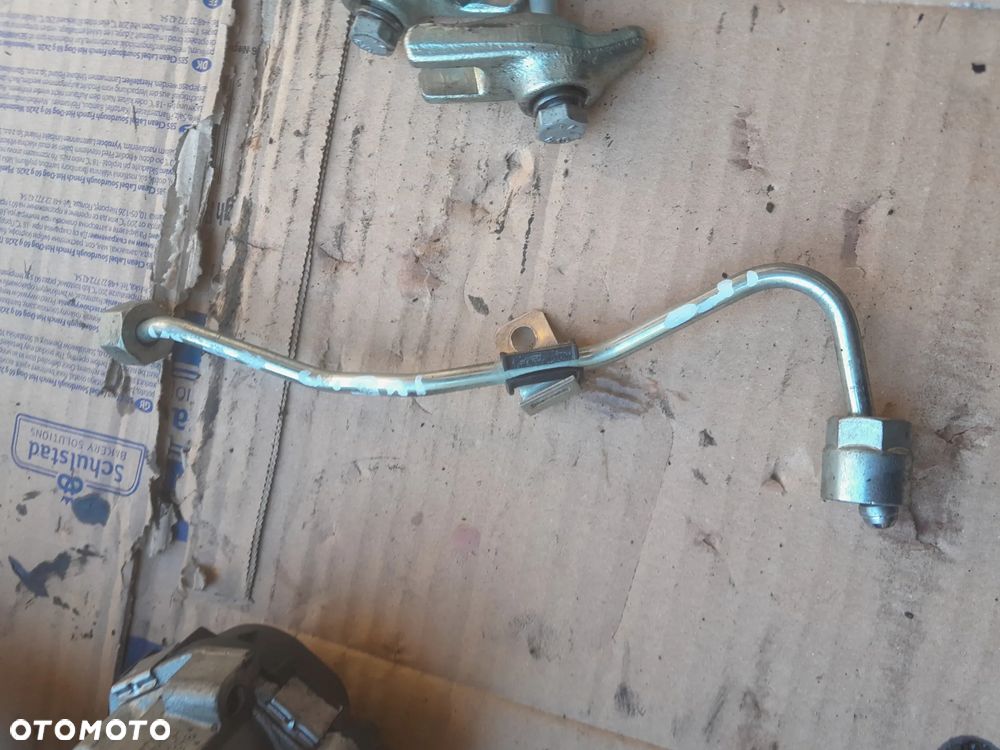 Przewód paliwa pompy Iveco Daily 2.3 HPI E6 22r - 1